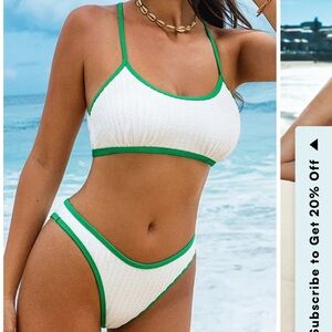 Cupshe White Textured Green Trim Crossback Cheeky Swim Bikini Set Size L